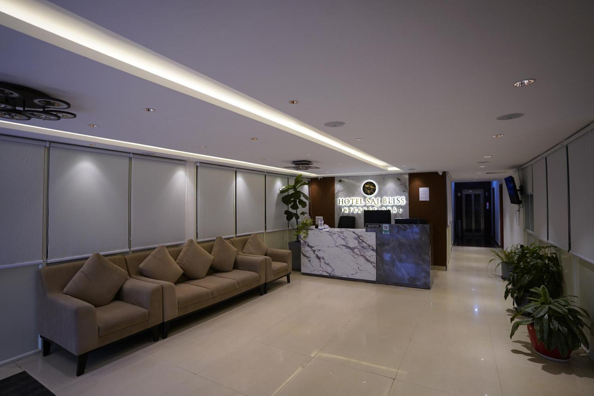Отель Sai Bliss Residency, Manyata Tech Park Бангалор Экстерьер фото